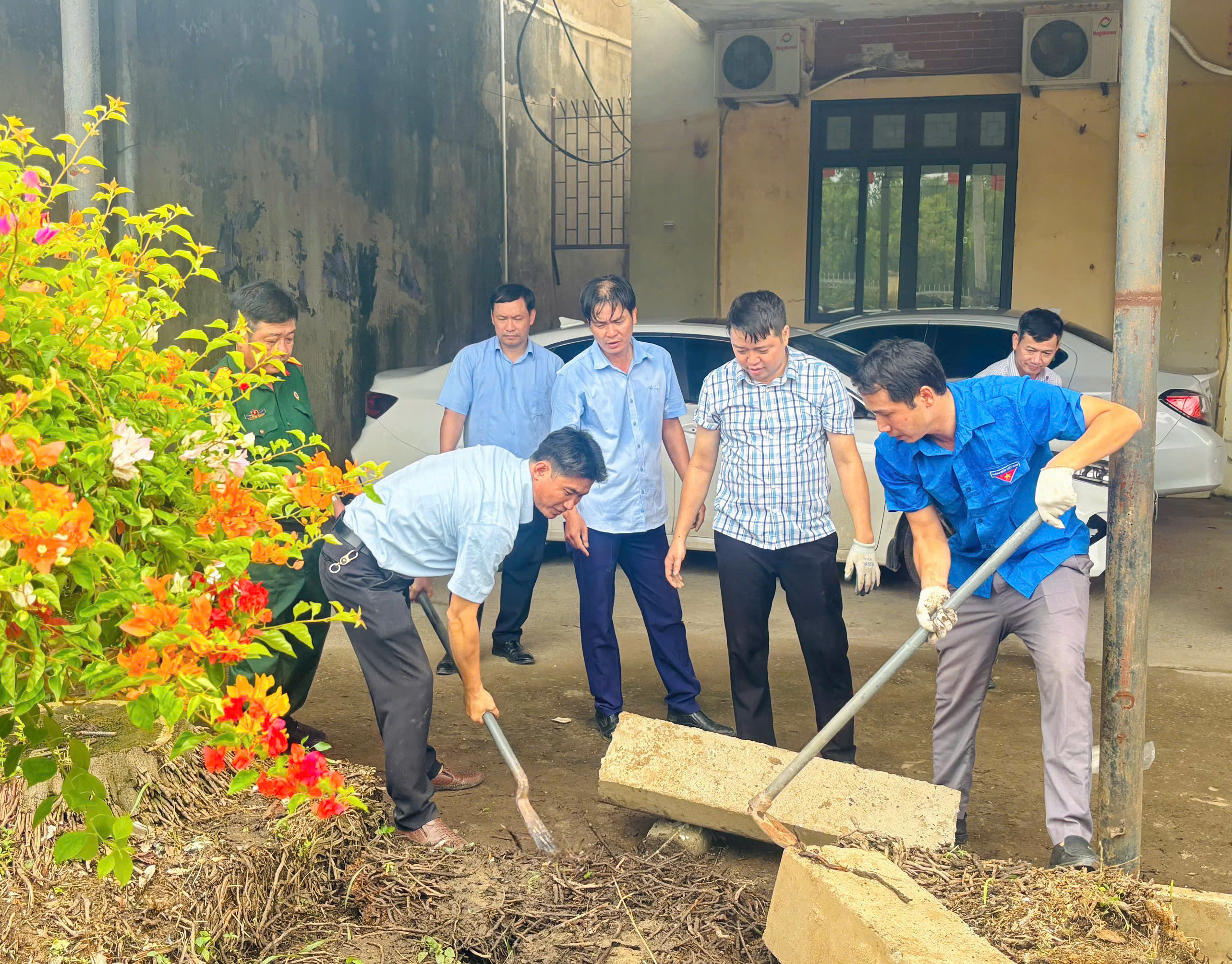 GẮN BIỂN, KHÁNH THÀNH CÔNG TRÌNH “A80 - MẶT TRẬN ĐOÀN KẾT THƯỜNG TÍN”- Ảnh 6.