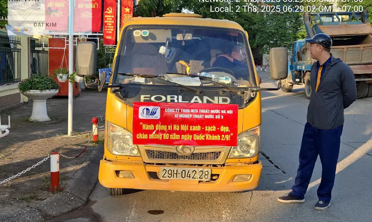 Phường Định Công lan tỏa thông điệp “Sáng - Xanh - Sạch - Đẹp”- Ảnh 2.