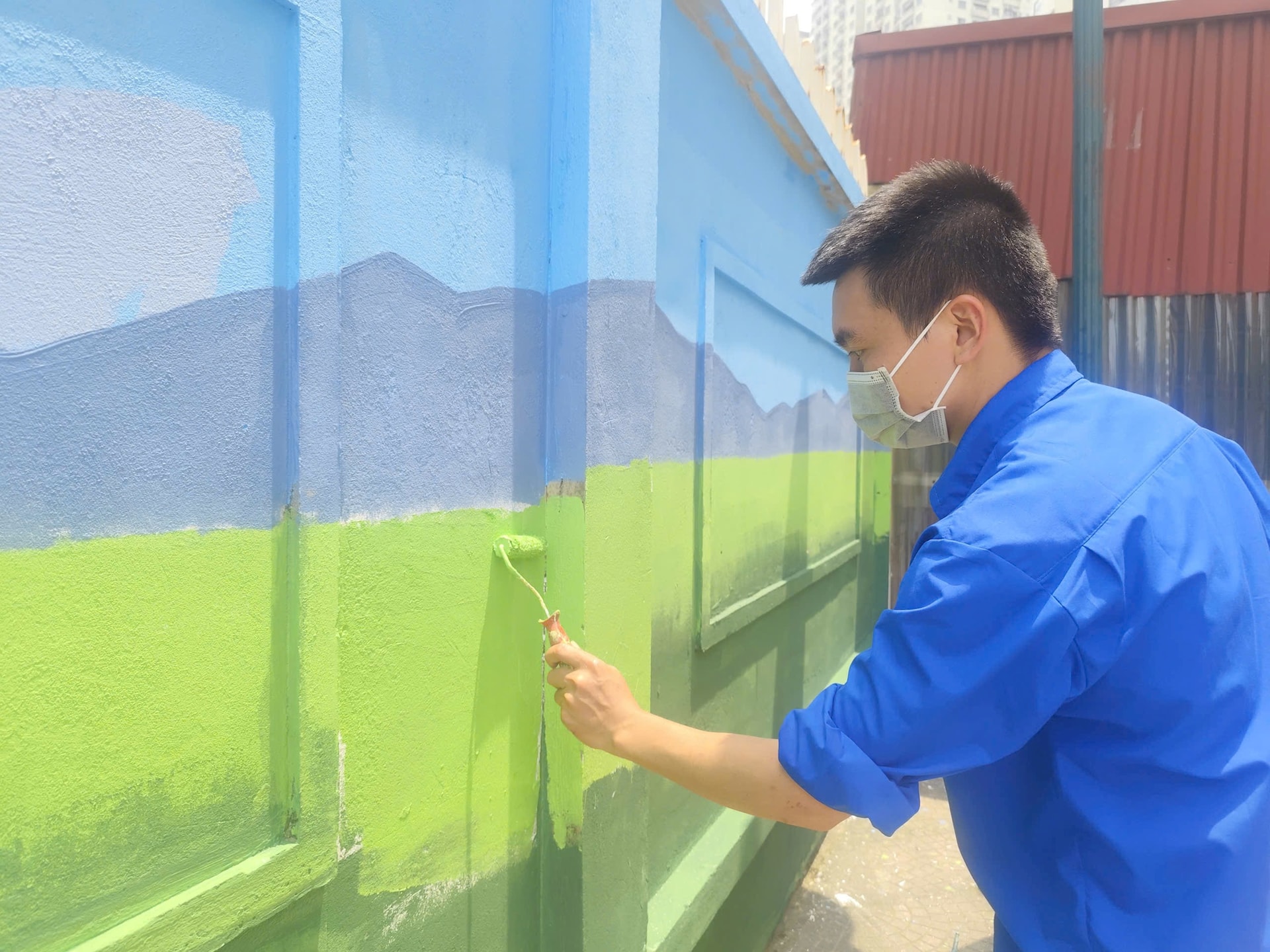 Nét đẹp áo xanh lan tỏa “Ngày cuối tuần xanh” khắp Thủ đô- Ảnh 12.