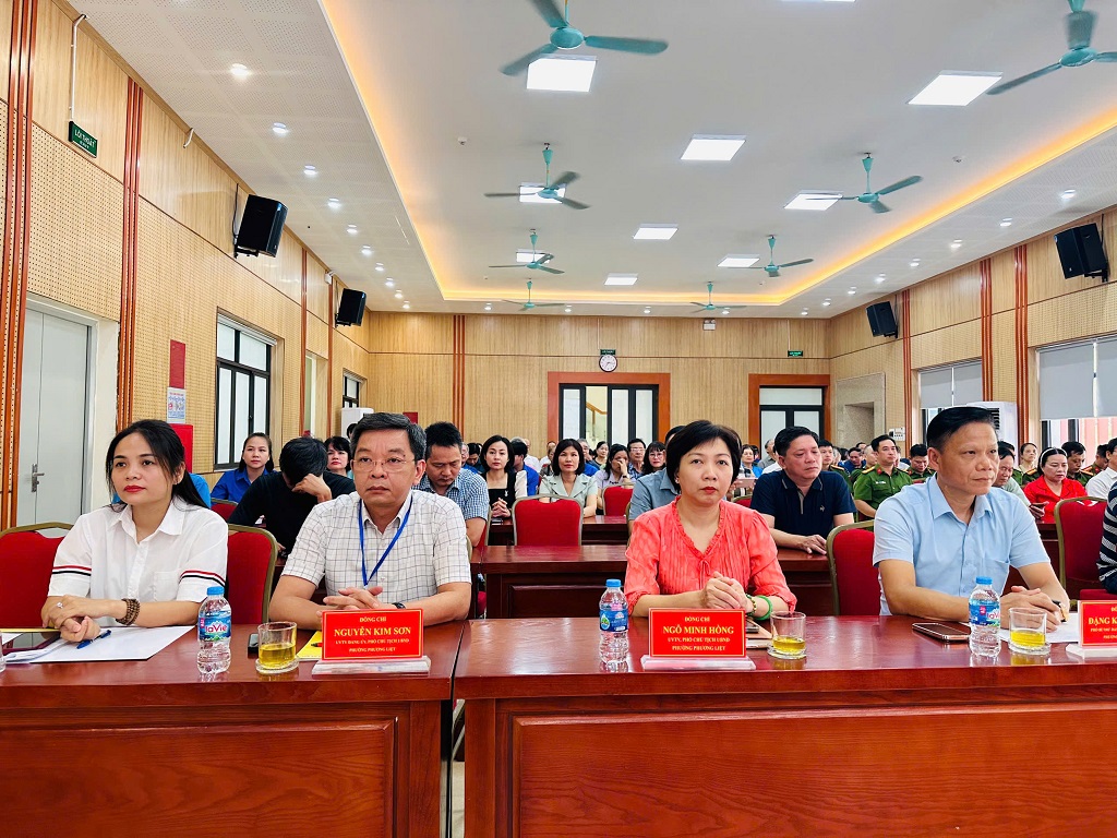 PHƯỜNG PHƯƠNG LIỆT TỔ CHỨC RA QUÂN TỔNG VỆ SINH MÔI TRƯỜNG TRÊN ĐỊA BÀN TOÀN PHƯỜNG SÁNG 02/8- Ảnh 6.