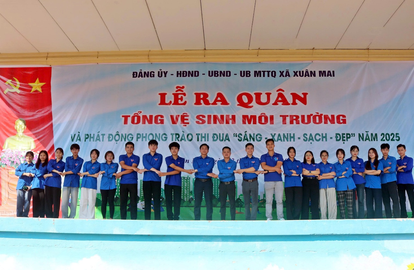 Xuân Mai ra quân tổng VSMT và phát động phong trào thi đua “Sáng - Xanh - Sạch - Đẹp”- Ảnh 13.