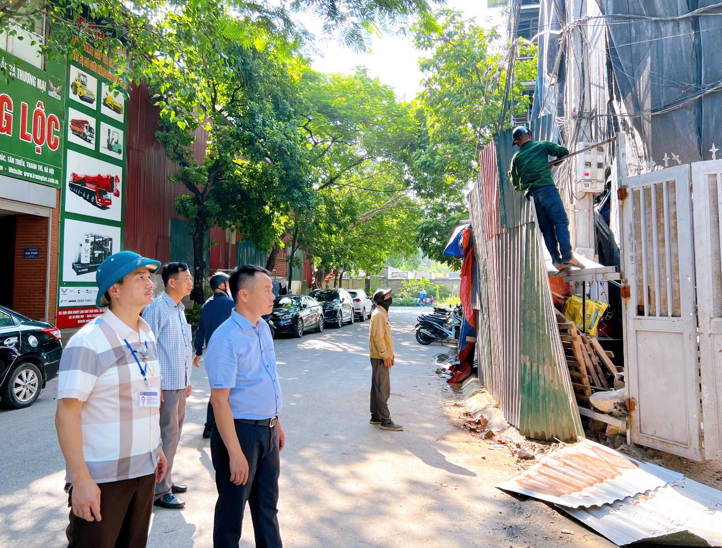 Phường Thanh Liệt: ra quân xử lý vi phạm, lập lại trật tự văn minh đô thị trên địa bàn- Ảnh 3.