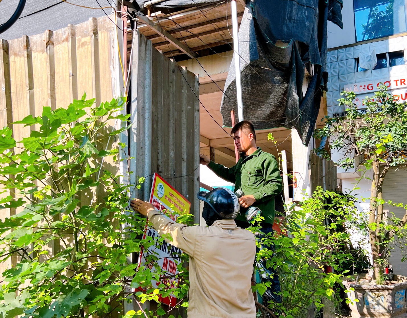 Phường Thanh Liệt: ra quân xử lý vi phạm, lập lại trật tự văn minh đô thị trên địa bàn- Ảnh 5.