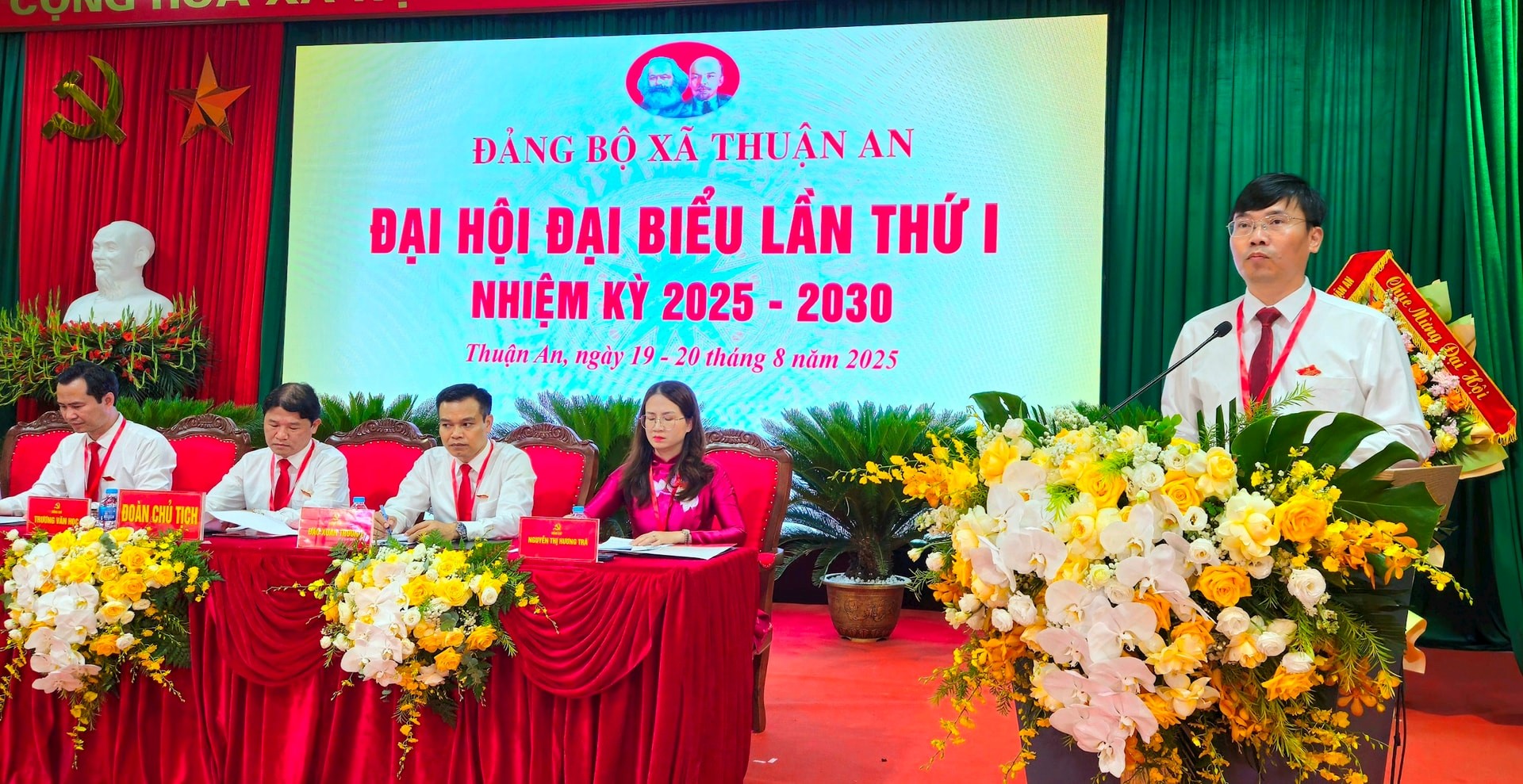 Đại hội đại biểu Đảng bộ xã Thuận An lần thứ I, nhiệm kỳ 2025 - 2030: Phấn đấu hoàn thành xuất sắc các nhiệm vụ chính trị trong nhiệm kỳ mới- Ảnh 6.