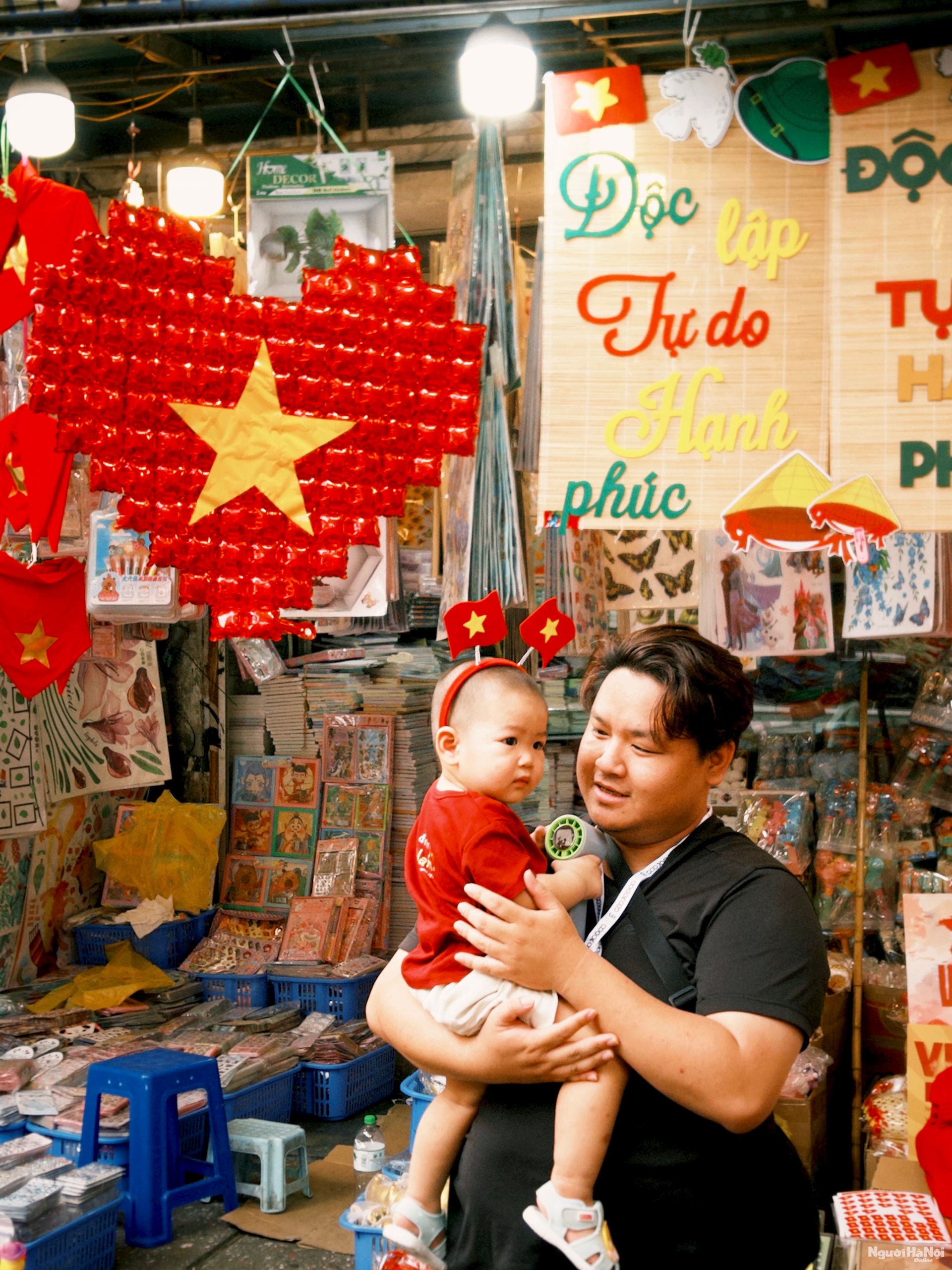 Hà Nội rực rỡ cờ hoa – Tự hào 80 năm mùa Thu cách mạng- Ảnh 17.