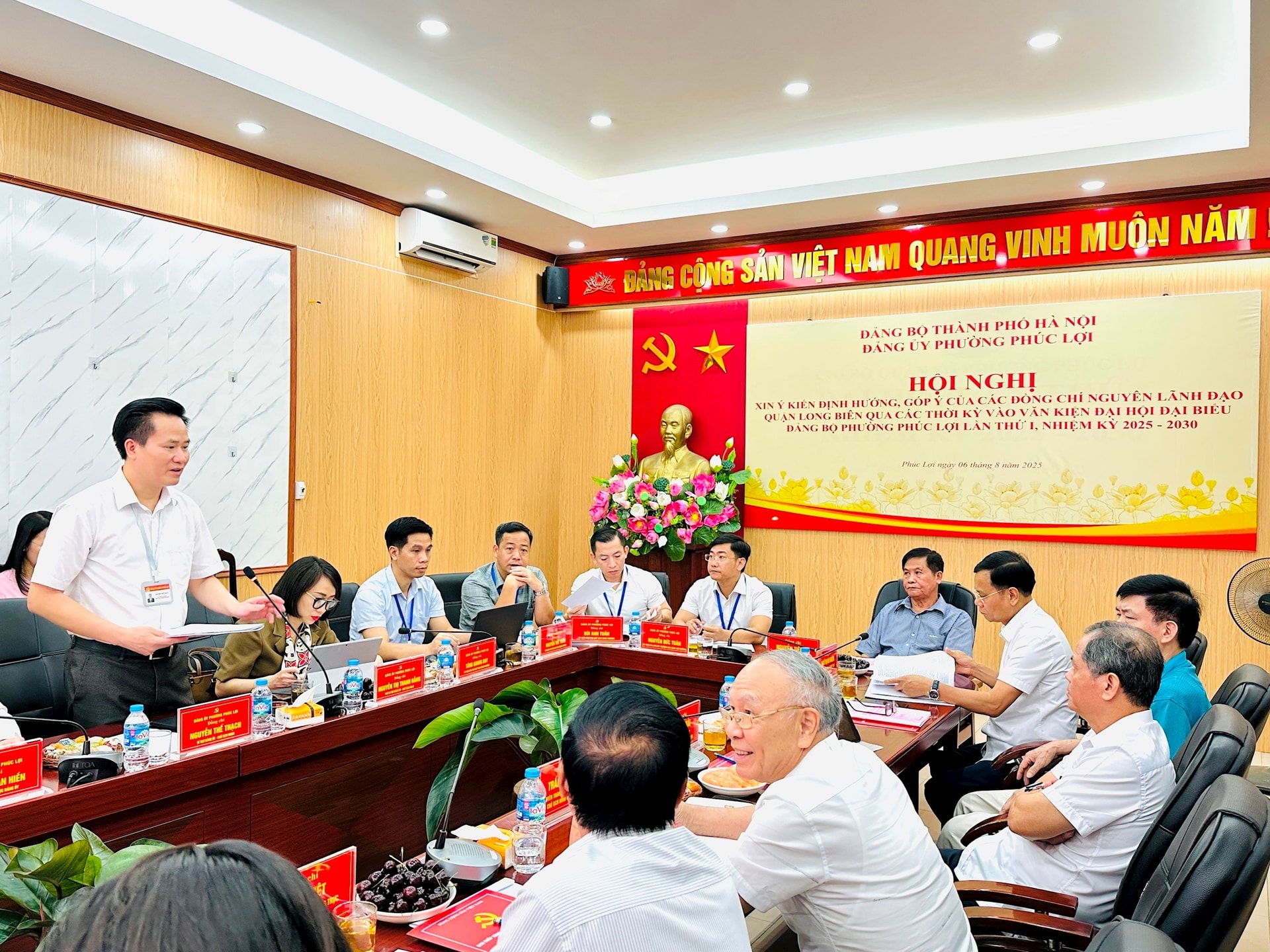 Đoàn kết, quyết tâm xây dựng đô thị bền vững, văn minh, hạnh phúc- Ảnh 2. Đoàn kết, quyết tâm xây dựng đô thị bền vững, văn minh, hạnh phúc- Ảnh 2.