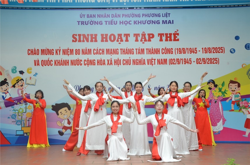 https://84866dde8c.vws.vegacdn.vn/UploadImages/news/2025/thkhuongmai/admin/2025_8/18/dsc3925_18820251030.JPG?w=1130