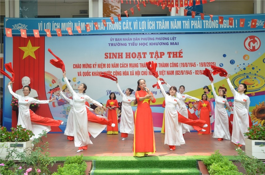 https://84866dde8c.vws.vegacdn.vn/UploadImages/news/2025/thkhuongmai/admin/2025_8/18/dsc3940_18820251030.JPG?w=1130