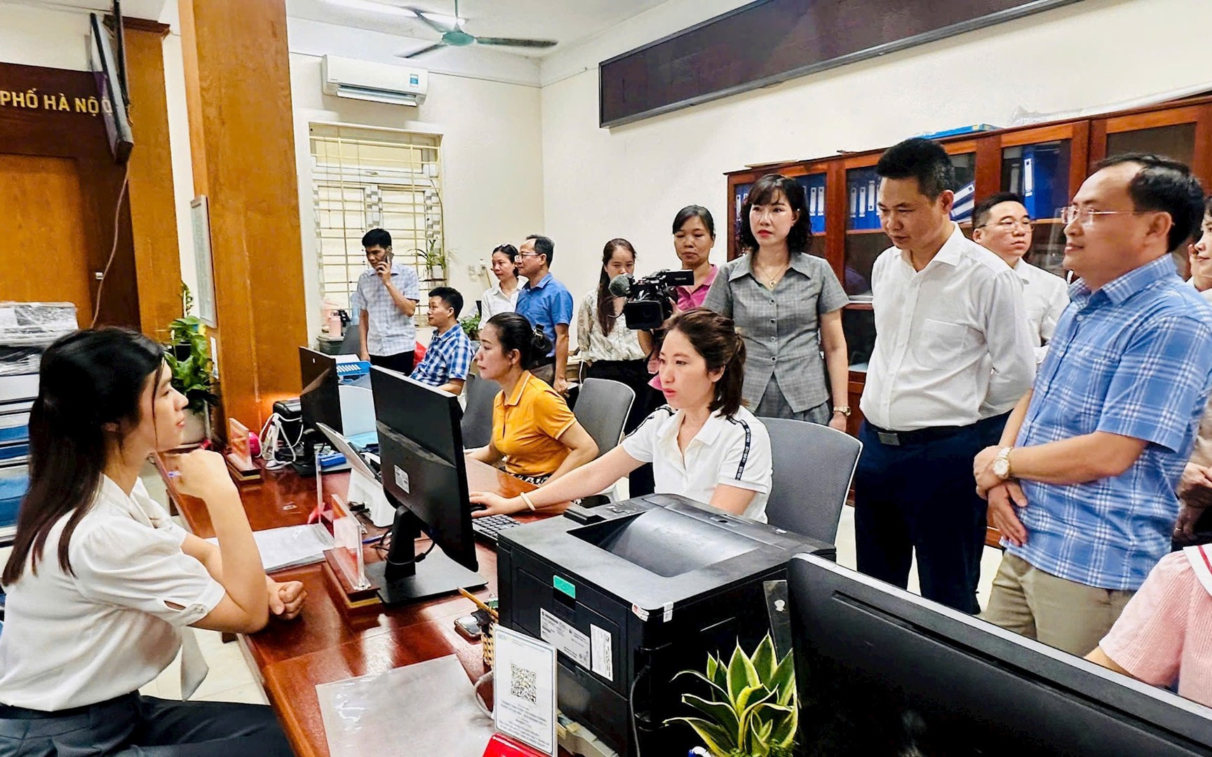 Xã Phú Xuyên: Đồng hành cùng người dân trong chuyển đổi số, nâng cao chất lượng phục vụ