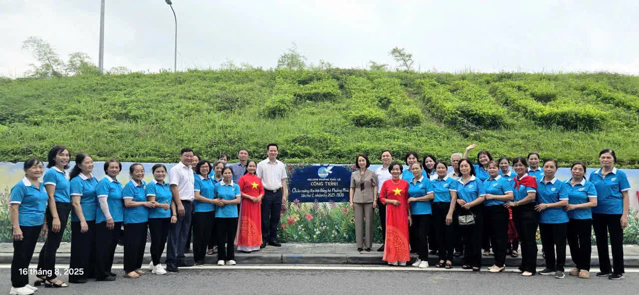 Phường Phúc Lợi - tập trung hoàn thiện hạ tầng, xây dựng đô thị văn minh, hiện đại- Ảnh 2.