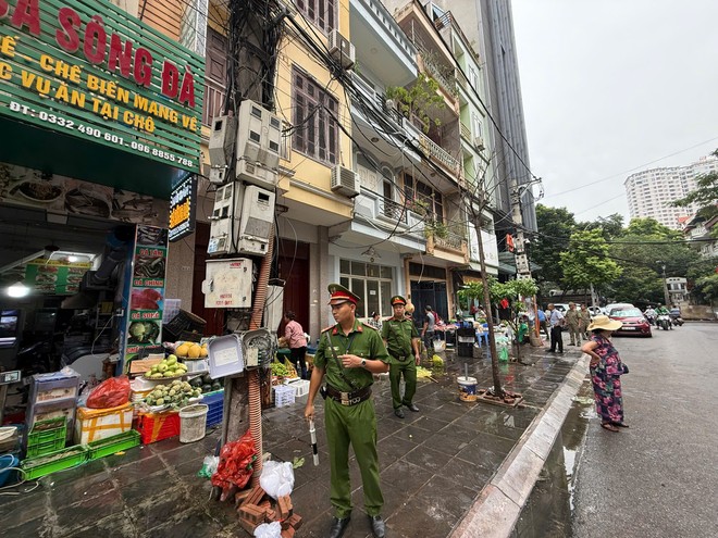 Phường Cầu Giấy huy động toàn dân chỉnh trang đô thị, phục vụ các ngày lễ lớn của dân tộc- Ảnh 4.