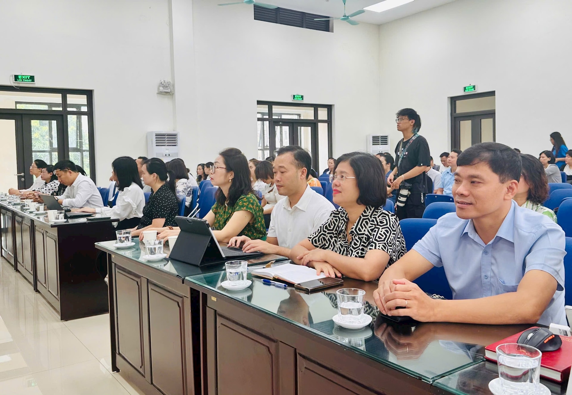 Nâng cao năng lực ứng dụng AI cho cán bộ phường Láng- Ảnh 2.