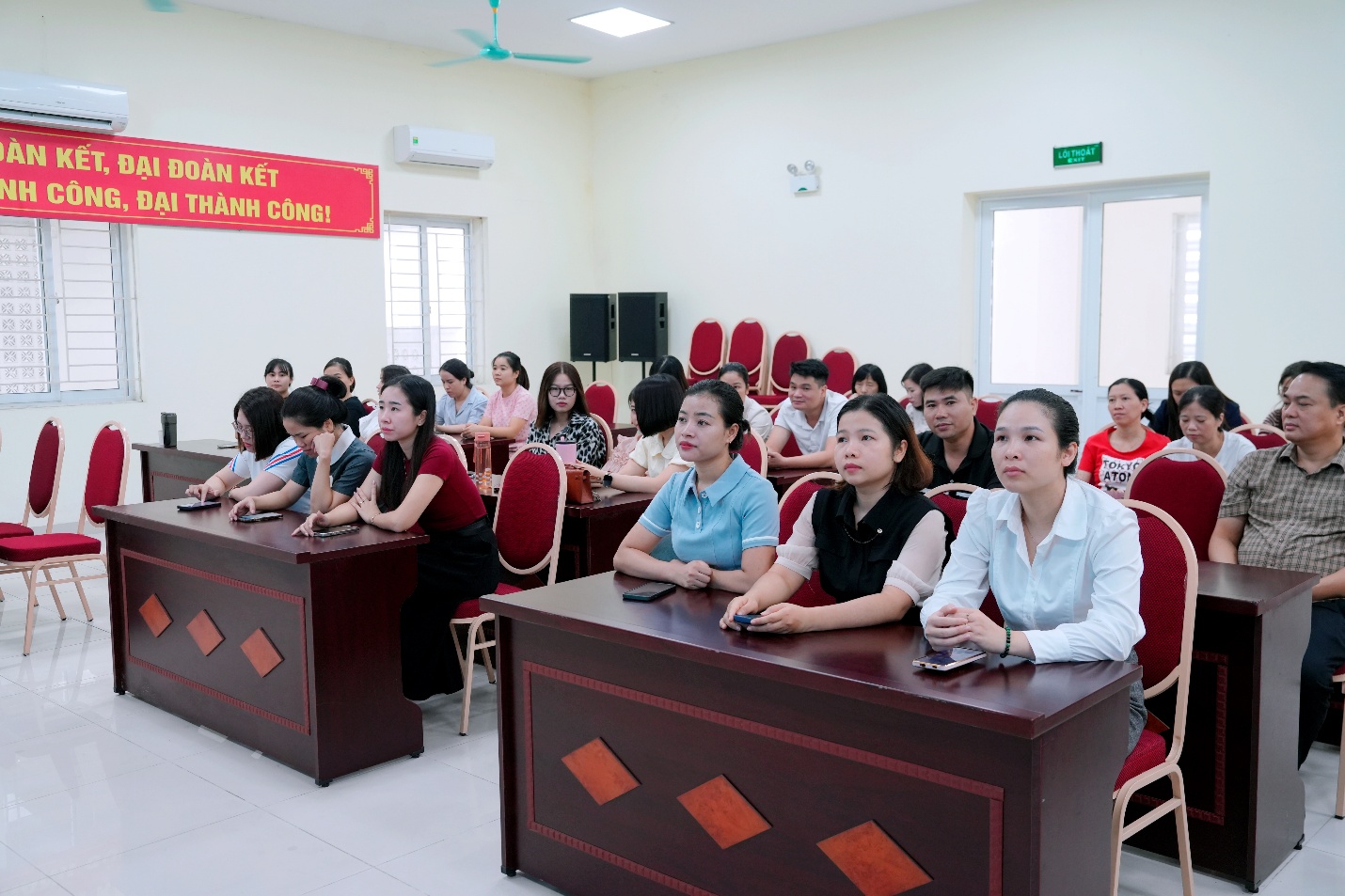 Xã Gia Lâm tổ chức tập huấn phòng, chống tác hại của thuốc lá năm 2025- Ảnh 1.