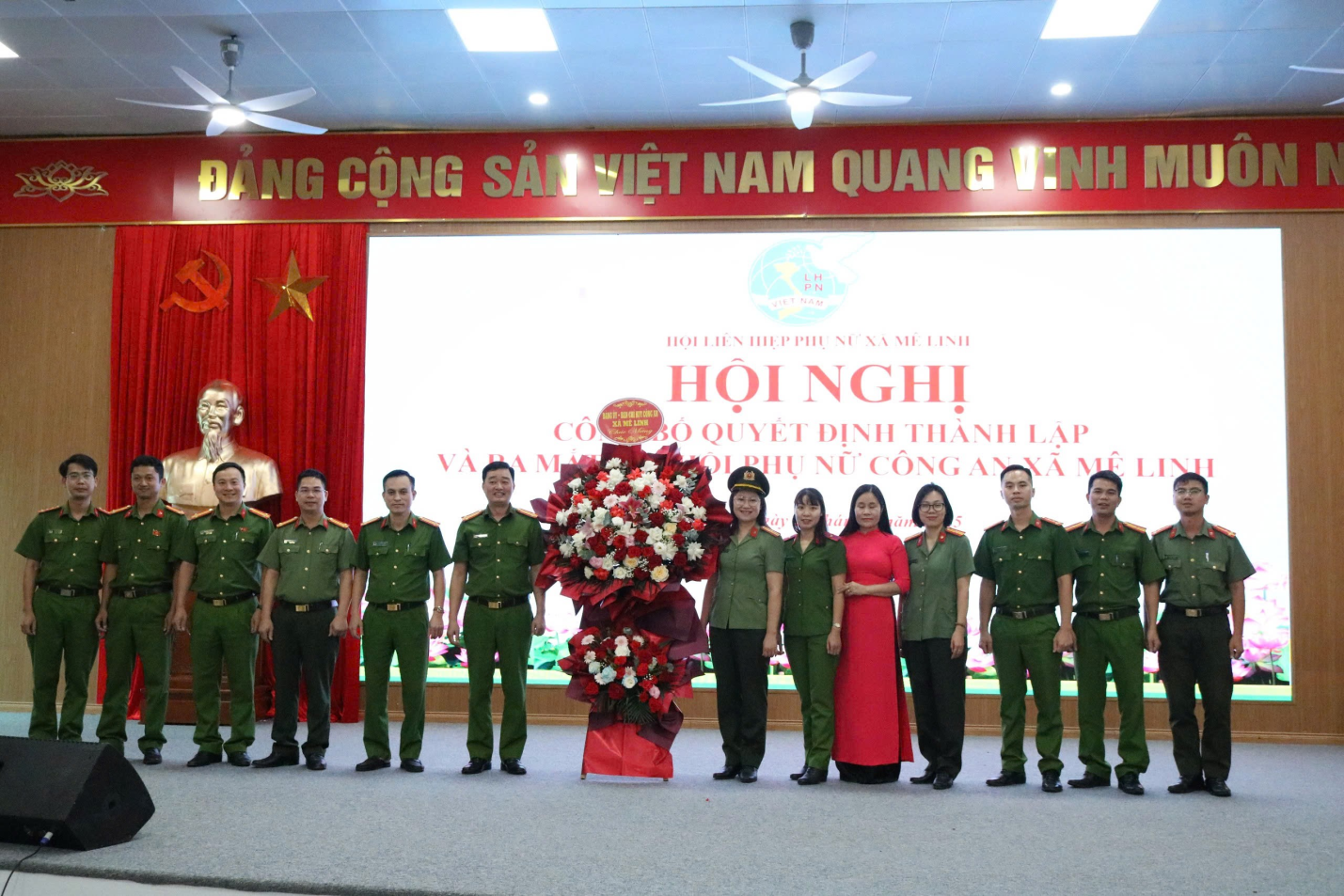 Hội Liên hiệp phụ nữ xã Mê Linh: Ra mắt Chi hội Phụ nữ Công an xã, tập huấn công tác Hội- Ảnh 2.