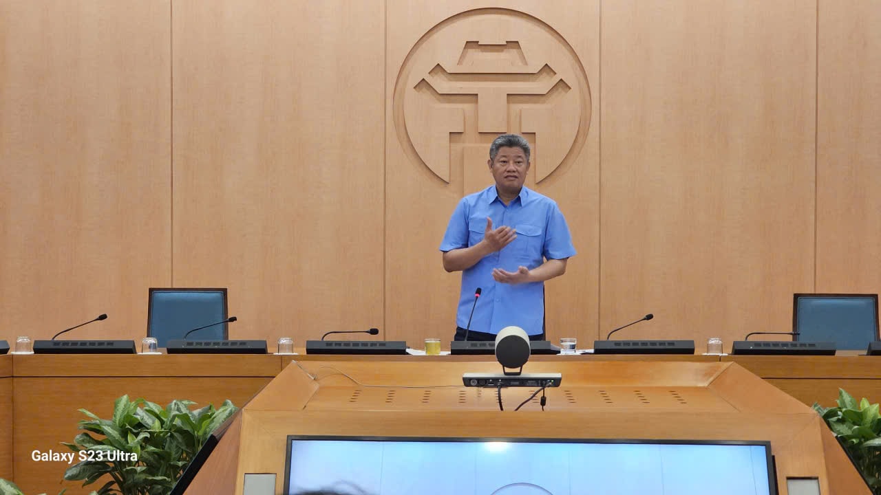 Kiên quyết xử lý dứt điểm tình trạng chợ cóc, chợ tạm và cơ sở giết mổ nhỏ lẻ- Ảnh 2.