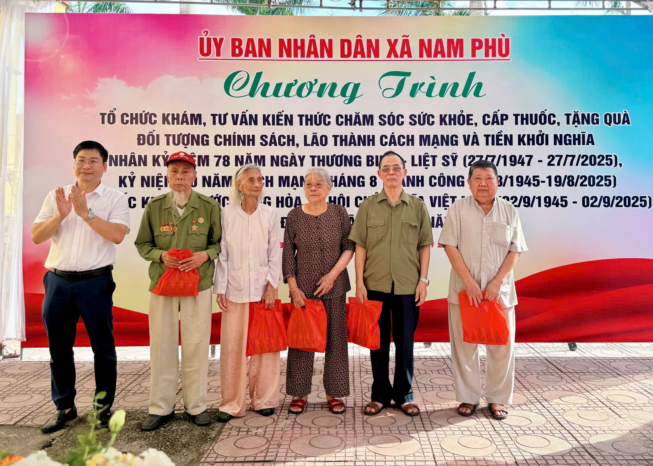 Xã Nam Phù thắp sáng ngọn lửa tri ân