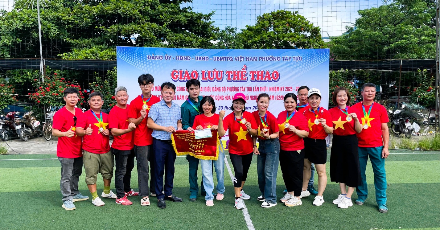 Sôi nổi Chương trình giao lưu thể thao chào mừng các ngày lễ lớn phường Tây Tựu năm 2025- Ảnh 6.