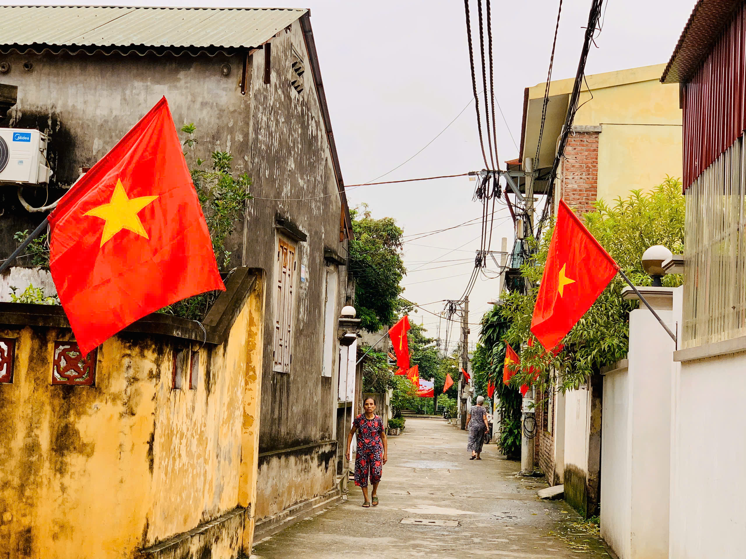 Xã Thượng Phúc: Rực rỡ sắc cờ hoa chào mừng Kỷ niệm 80 năm Cách mạng tháng 8 thành công (19/8) và Quốc khánh nước CHXHCN Việt Nam (2/9)- Ảnh 15.