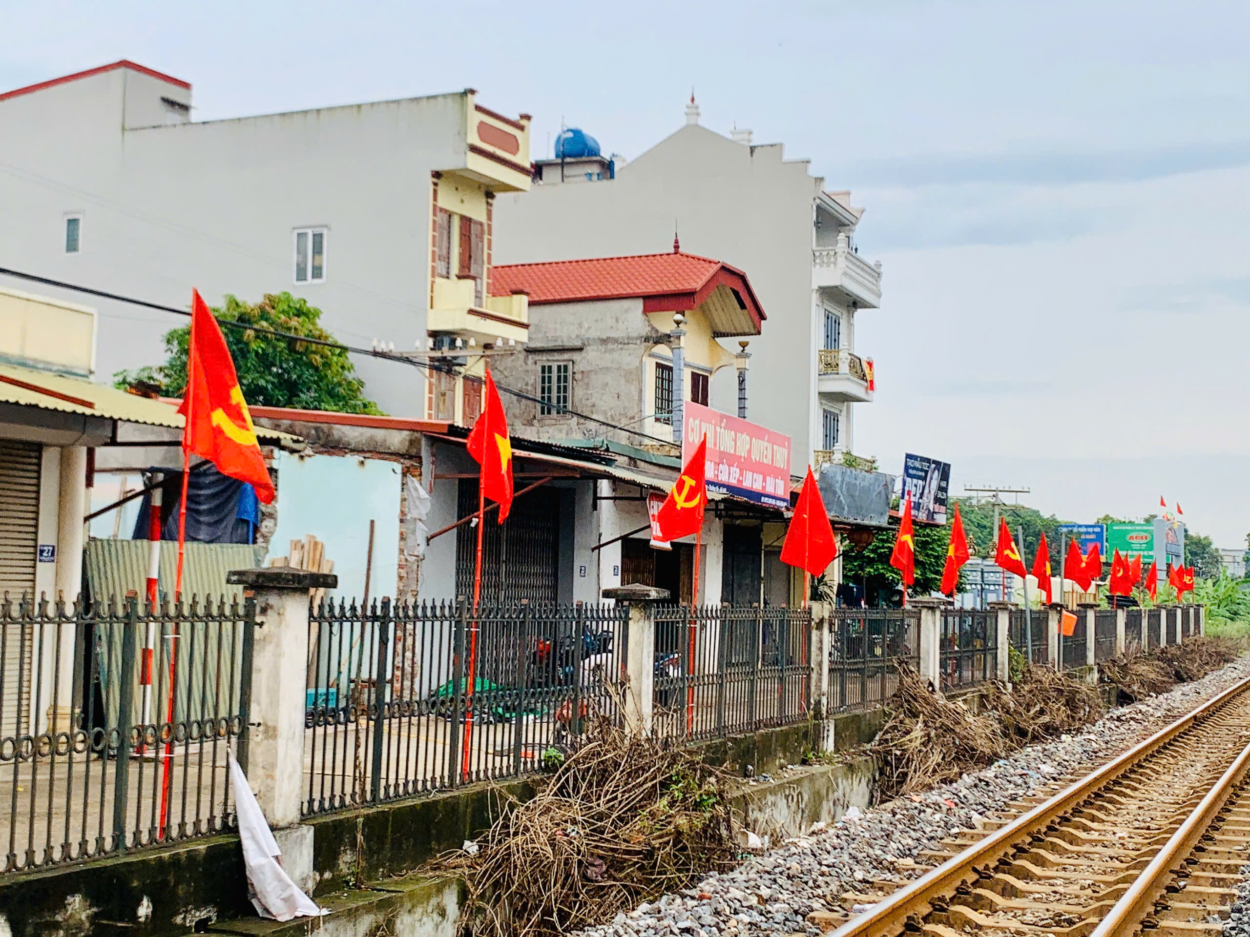 Xã Thượng Phúc: Rực rỡ sắc cờ hoa chào mừng Kỷ niệm 80 năm Cách mạng tháng 8 thành công (19/8) và Quốc khánh nước CHXHCN Việt Nam (2/9)- Ảnh 16.