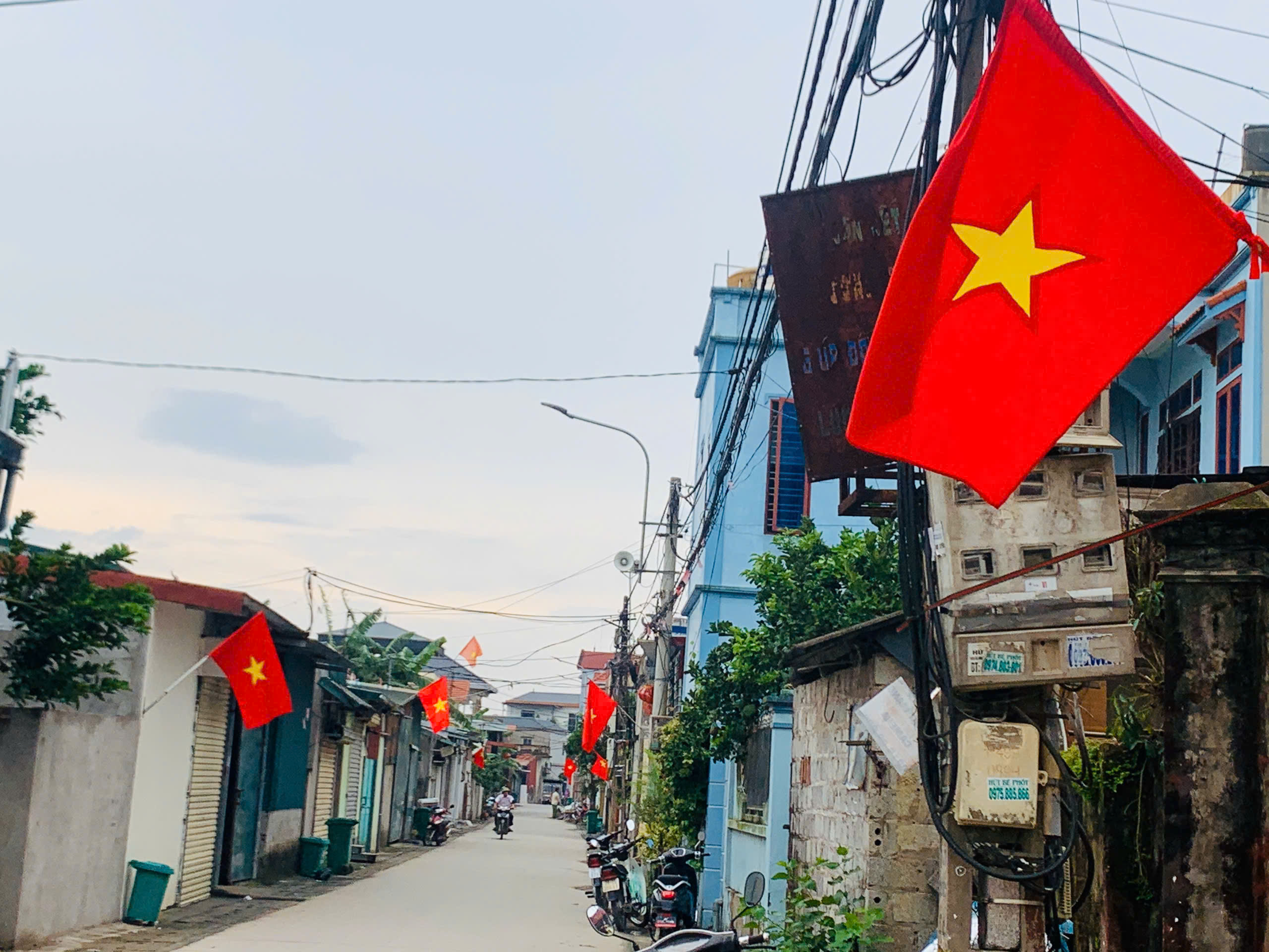 Xã Thượng Phúc: Rực rỡ sắc cờ hoa chào mừng Kỷ niệm 80 năm Cách mạng tháng 8 thành công (19/8) và Quốc khánh nước CHXHCN Việt Nam (2/9)- Ảnh 25.