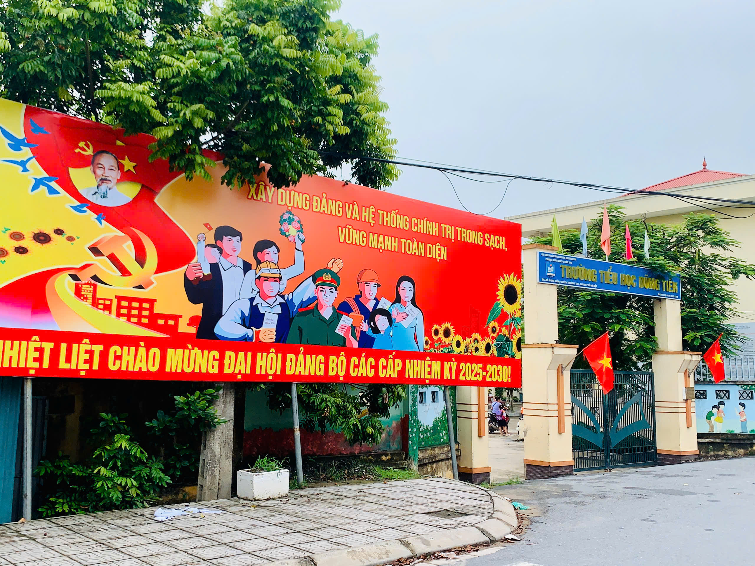 Xã Thượng Phúc: Rực rỡ sắc cờ hoa chào mừng Kỷ niệm 80 năm Cách mạng tháng 8 thành công (19/8) và Quốc khánh nước CHXHCN Việt Nam (2/9)- Ảnh 24.
