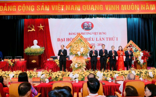 Đại hội Đại biểu Đảng bộ phường Việt Hưng 