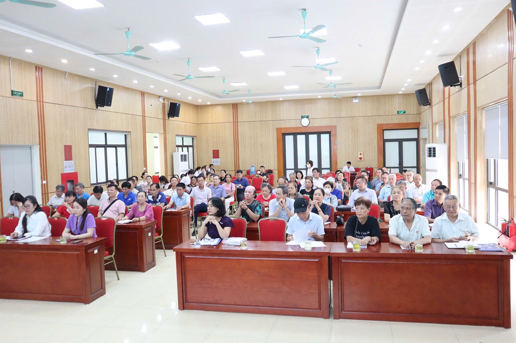 PHƯỜNG PHƯƠNG LIỆT TỔ CHỨC HỘI NGHỊ TRIỂN KHAI CHIẾN DỊCH TỔNG VỆ SINH MÔI TRƯỜNG, DIỆT BỌ GẬY TRÊN ĐỊA BÀN- Ảnh 1.
