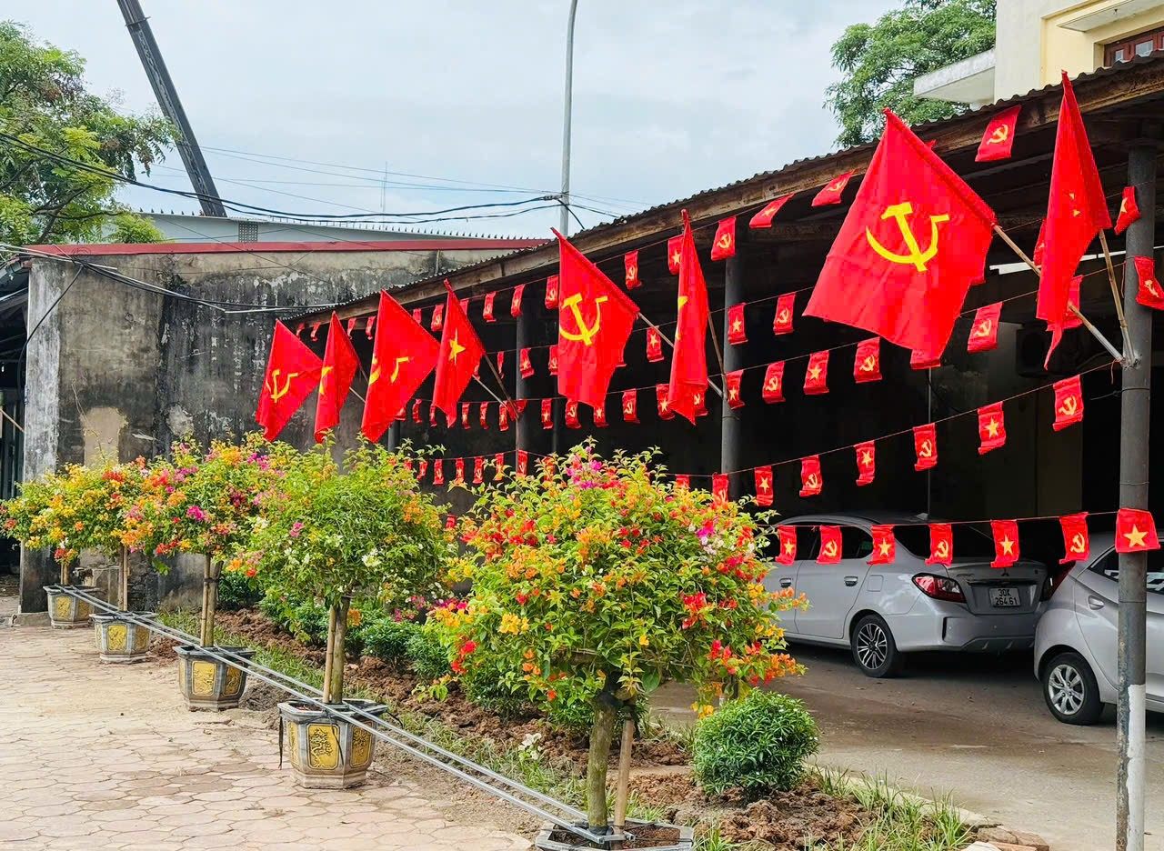 Xã Thường Tín trang hoàng rực rỡ cờ hoa chào mừng kỷ niệm 80 năm Cách mạng Tháng Tám và Quốc khánh Cộng hòa xã hội chủ nghĩa Việt Nam- Ảnh 6.