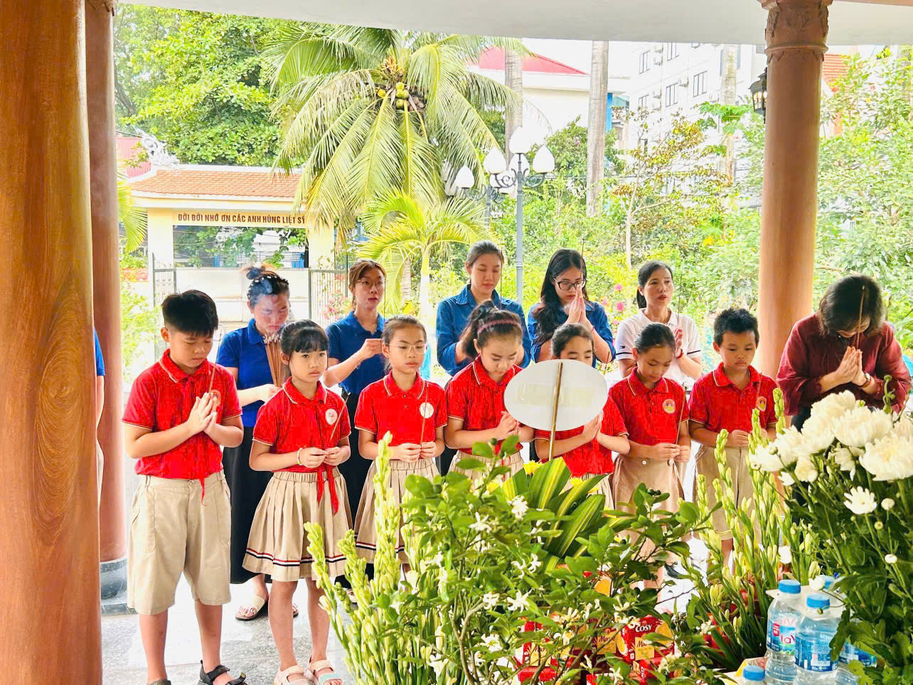“Tự hào Việt Nam–Vững bước tương lai” Dấu ấn kỷ niệm 80 năm Cách mạng Tháng Tám và Quốc khánh 2/9 tại trường Tiểu học Minh Khai B- Ảnh 6.