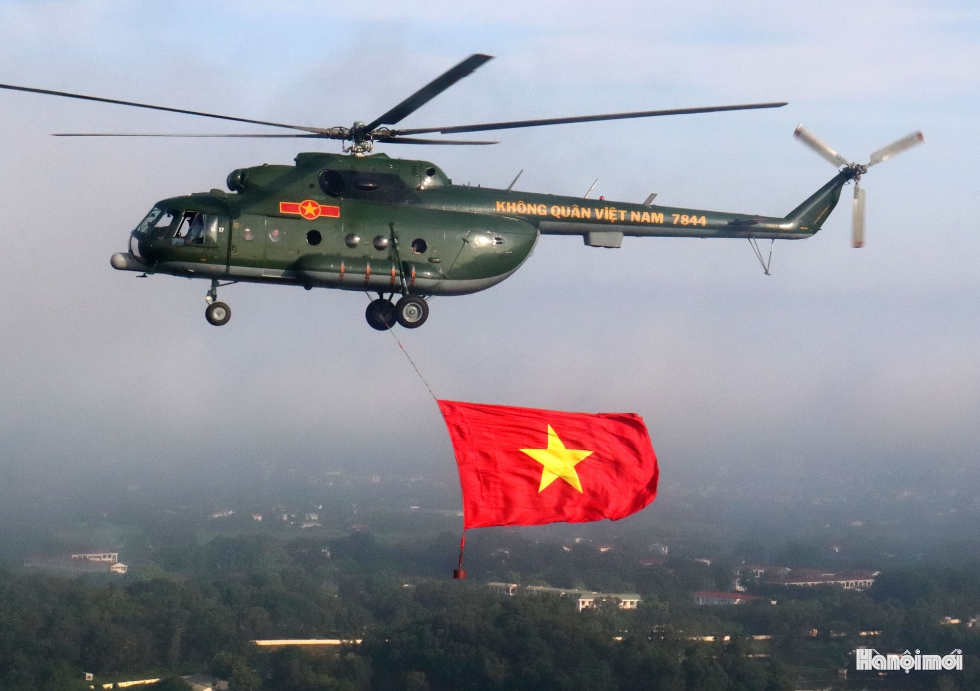 Kỷ niệm 80 năm Cách mạng Tháng Tám và Quốc khánh 2-9:Việt Nam: Độc lập, hội nhập và tự cường- Ảnh 5. Kỷ niệm 80 năm Cách mạng Tháng Tám và Quốc khánh 2-9:Việt Nam: Độc lập, hội nhập và tự cường- Ảnh 5.