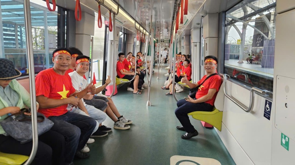 Thông báo tin vui: Toàn bộ người dân được miễn phí vé xe buýt, đường sắt đô thị trong 4 ngày lễ 2/9- Ảnh 1.
