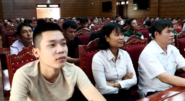 Xã Mỹ Đức tổ chức tập huấn chuyển đổi số cho cán bộ thôn, tổ chuyển đổi số cộng đồng- Ảnh 2.