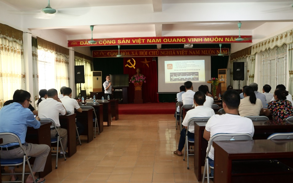 Sáng ngày 20/8/2025, Trạm Y tế xã Mỹ Đức đã tổ chức buổi tập huấn về xây dựng môi trường không khói thuốc cho các thành viên Ban chỉ đạo Chăm sóc Sức khỏe nhân dân và các trưởng điểm y tế trên địa bàn xã.- Ảnh 1.