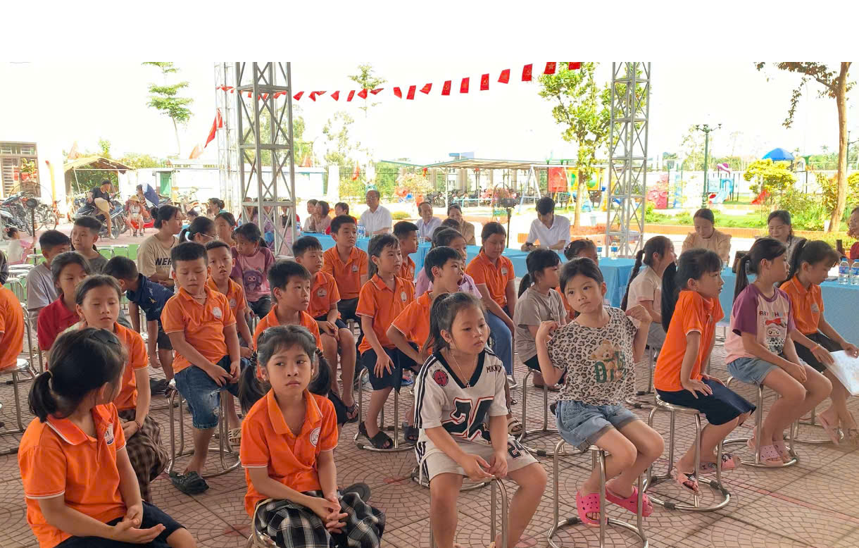 Thôn Thọ, xã Mỹ Đức tổ chức lễ vinh danh và trao quà khuyến học năm học 2024-2025- Ảnh 7.