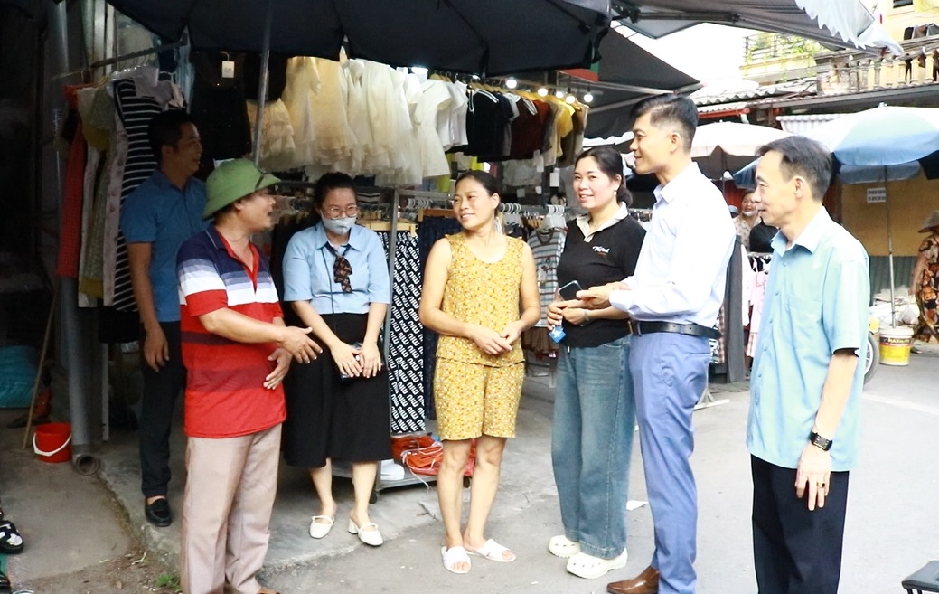 Mỹ Đức quyết tâp dập tắt ổ dịch sốt xuất huyết- Ảnh 1.