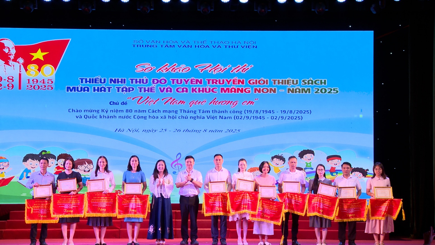 Hoài Đức sôi nổi tham gia Hội thi “Thiếu nhi Thủ đô tuyên truyền giới thiệu sách, Múa hát tập thể và Ca khúc măng non” Thành phố năm 2025- Ảnh 1.