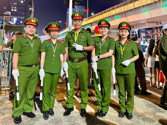 NHỮNG "BÓNG HỒNG" VƯỢT NẮNG, THẮNG MƯA HOÀN THÀNH TỐT NHIỆM VỤ BẢO VỆ SỰ KIỆN A80- Ảnh 6.