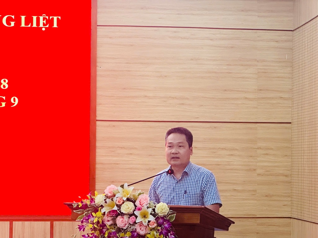 Phường Phương Liệt tổ chức họp giao ban định kỳ tập thể UBND phường tháng 8/2025 và triển khai nhiệm vụ trọng tâm tháng 9/2025- Ảnh 7.
