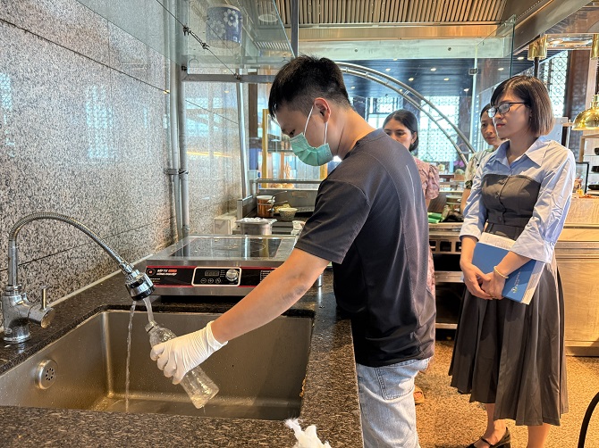 CDC Hà Nội: Chủ động, quyết liệt, đồng bộ để bảo vệ sức khỏe nhân dân dịp Lễ Kỷ niệm A80- Ảnh 1.