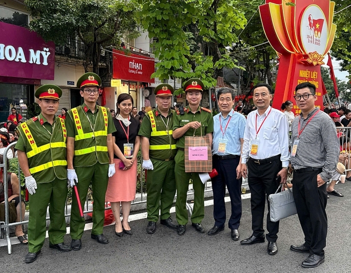 Phường Cửa Nam động viên các lực lượng phục vụ trực tiếp Lễ diễu binh, diễu hành- Ảnh 4.