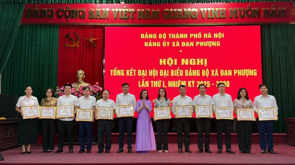 Đảng ủy xã Đan Phượng tổng kết công tác Đại hội Đảng bộ xã lần thứ I, nhiệm kỳ 2025-2030.- Ảnh 3.