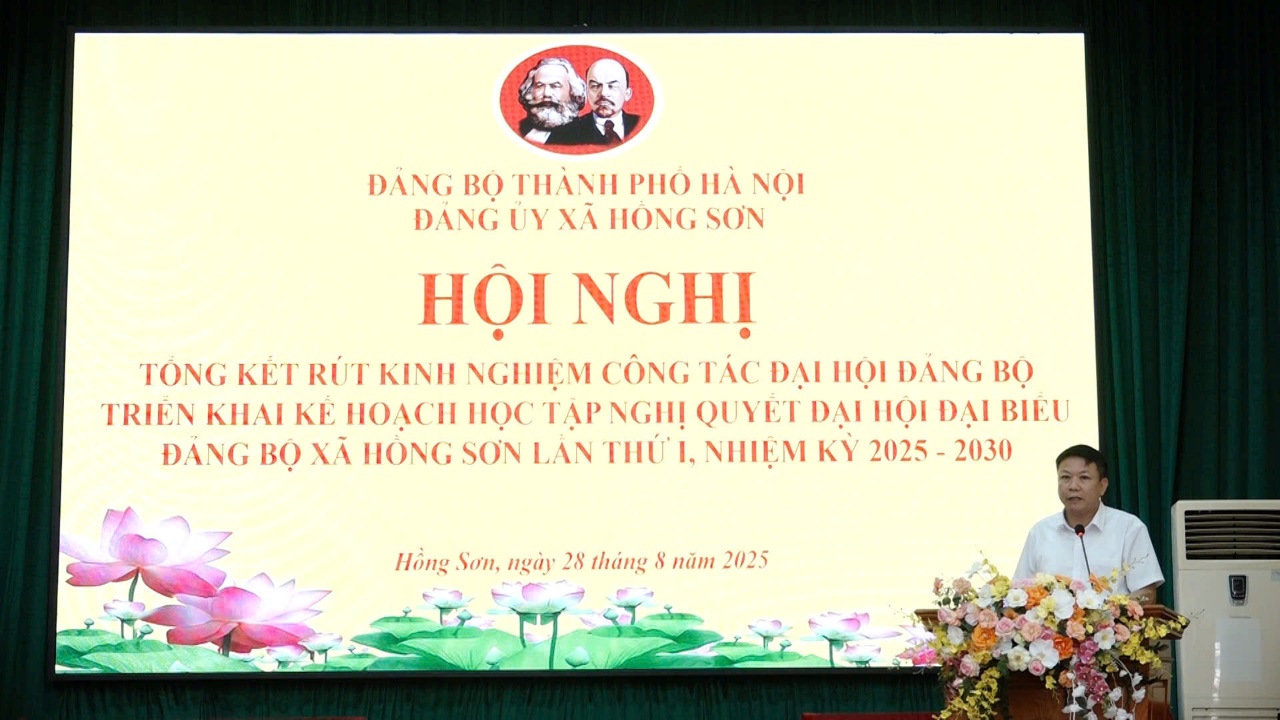 Hồng Sơn trao huy hiệu đảng đợt 02/9; tổng kết rút kinh nghiệm Đại hội Đảng bộ xã lần thứ I, nhiệm kỳ 2025-2030- Ảnh 6.