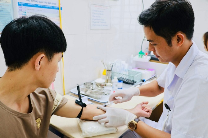 https://soyte.hanoi.gov.vn/documents/5065328/9057799/IMG_2358.jpeg/ba089c42-3185-49bb-b7e7-eebfe3e2152b?t=1756362091842