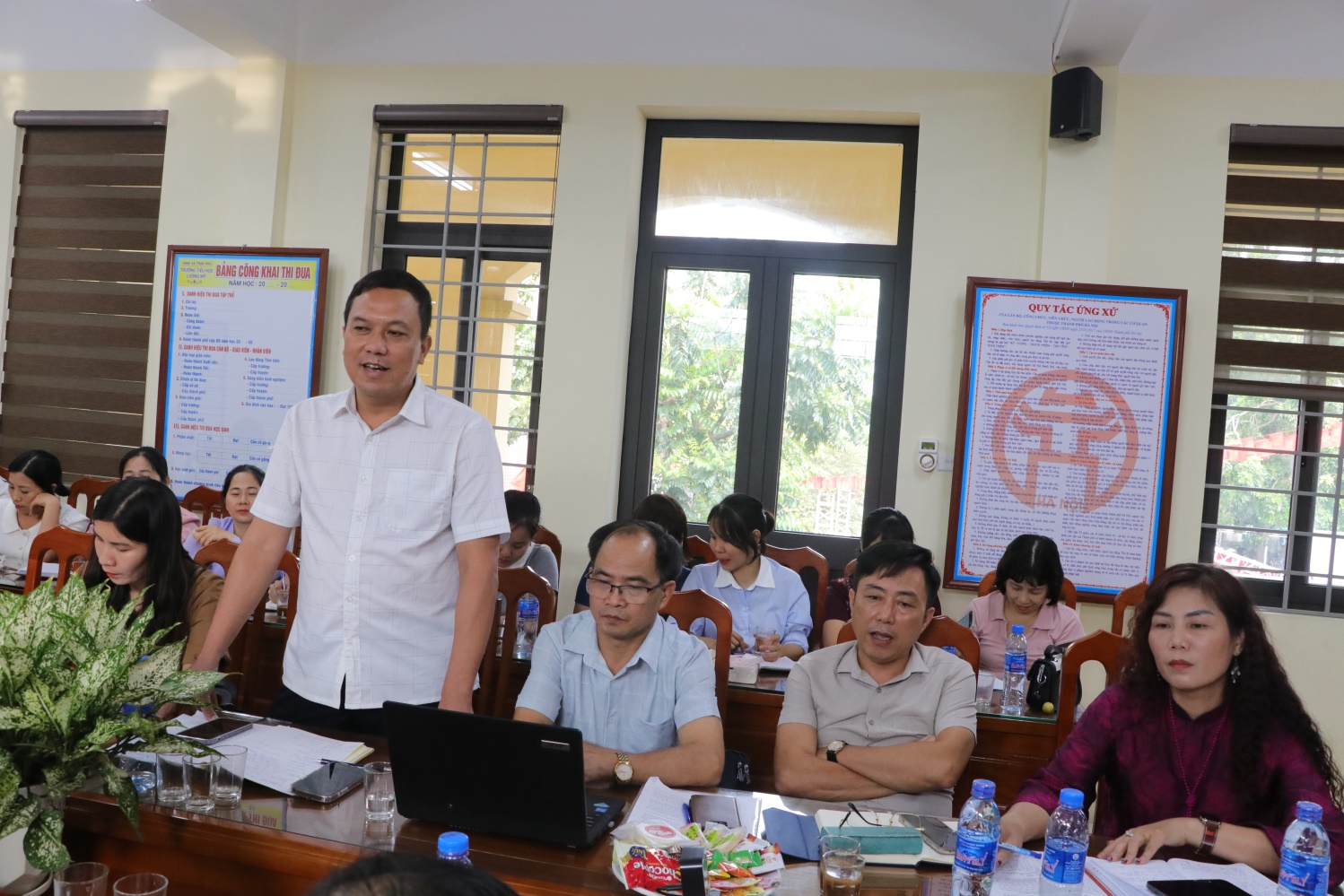 Ban Văn hóa - Xã hội HĐND xã Trần Phú giám sát chuẩn bị năm học mới- Ảnh 2.