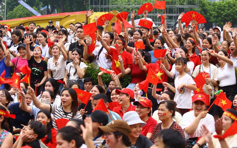 Tặng 100.000 đồng/người cho toàn dân ăn Tết Độc lập- Ảnh 6.
