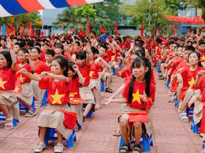 Trường Tiểu học Thị trấn Quốc Oai A tưng bừng kỷ niệm 80 năm cách mạng tháng tám và quốc khánh 2/9: “Hãy yêu nước theo cách của bạn”- Ảnh 16.