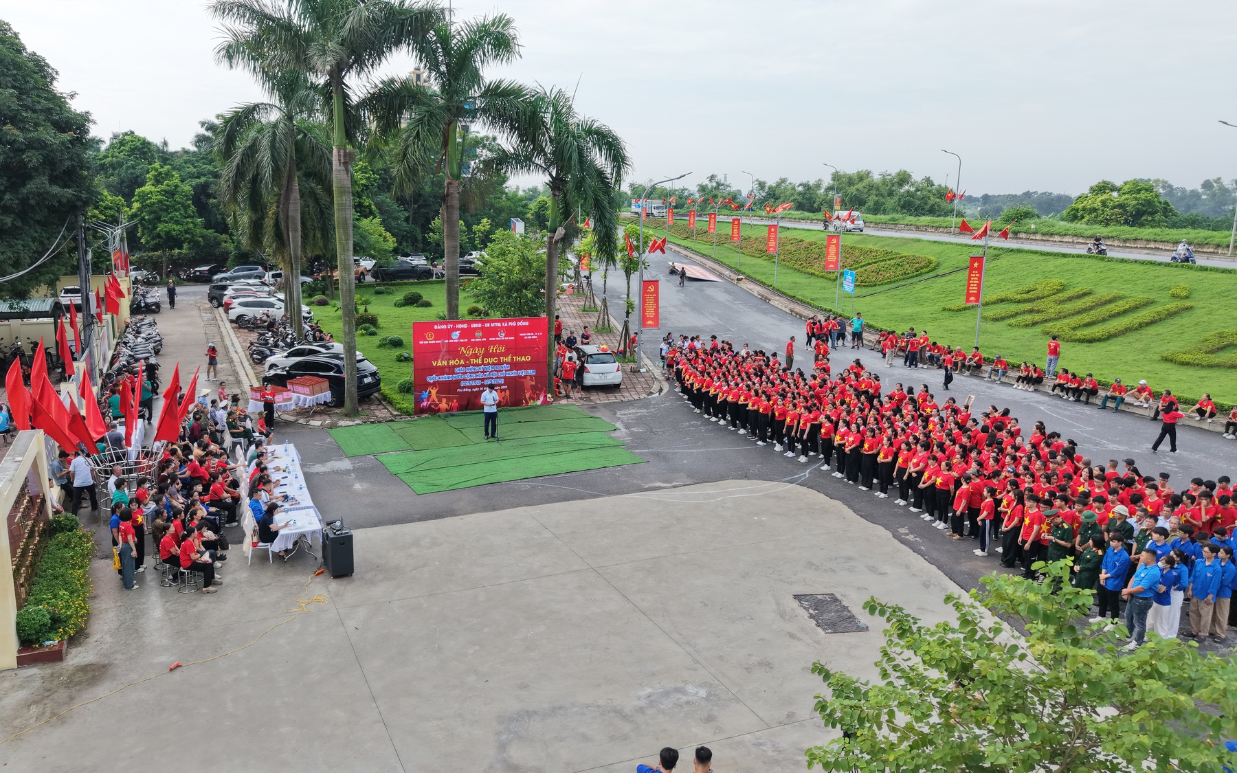 Ngày hội Văn hóa- Thể dục thể thao xã Phù Đổng thu hút gần 400 hội viên, đoàn viên và nhân dân tham gia.