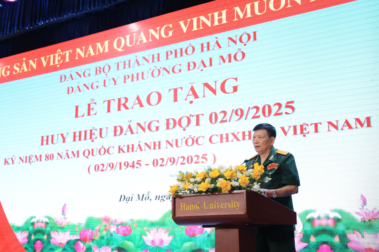 103 đảng viên phường Đại Mỗ được nhận Huy hiệu Đảng đợt 02/9/2025- Ảnh 6.
