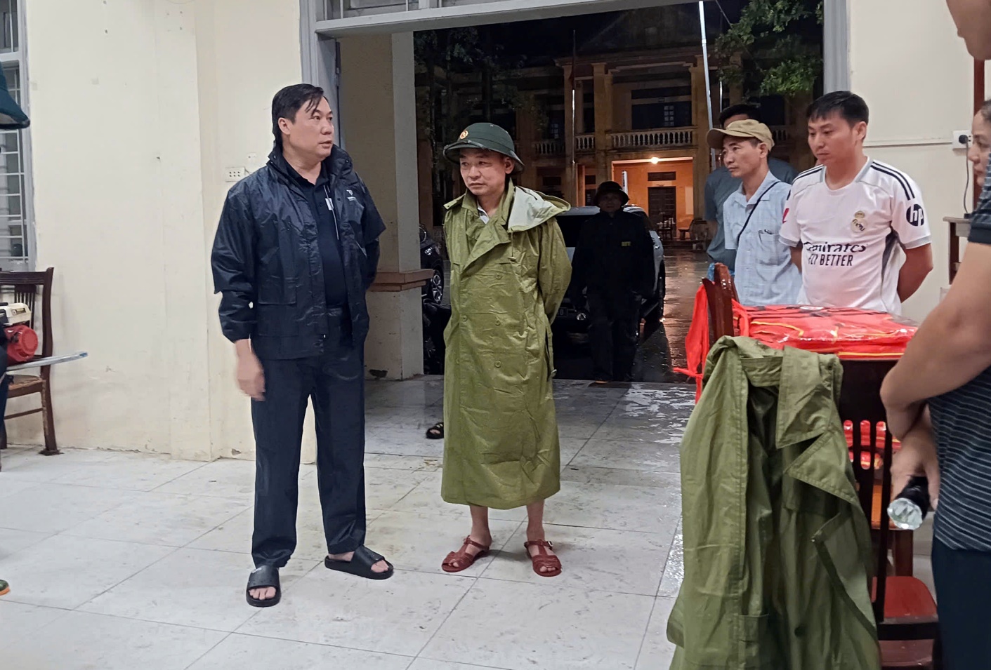C:\Users\May tinh Loc Ninh\Downloads\a2a15f1d4b67c0399976.jpg