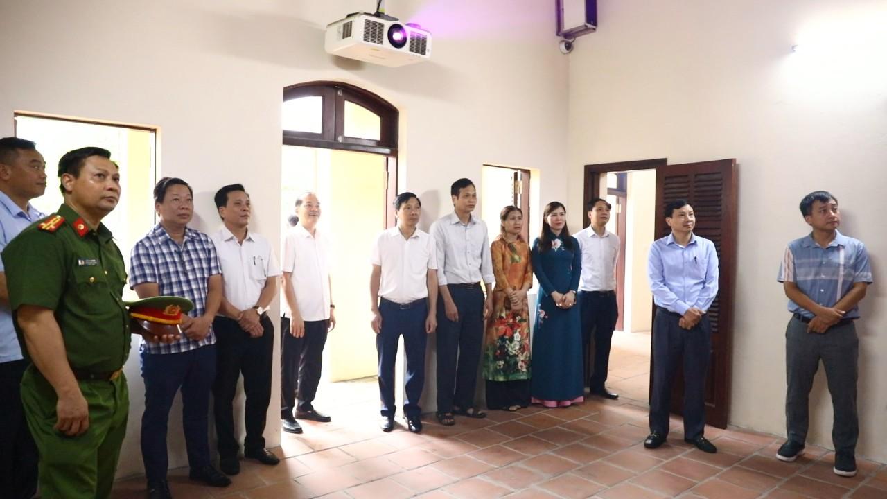 https://zalo-article-photo.zadn.vn/6145ac1c8c4e65103c5f#387753053